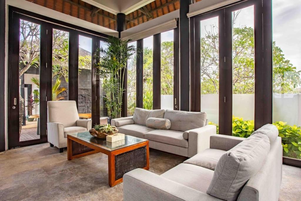 Nusa Dua Ocean View 4 Bedroom Bibi Bali エクステリア 写真